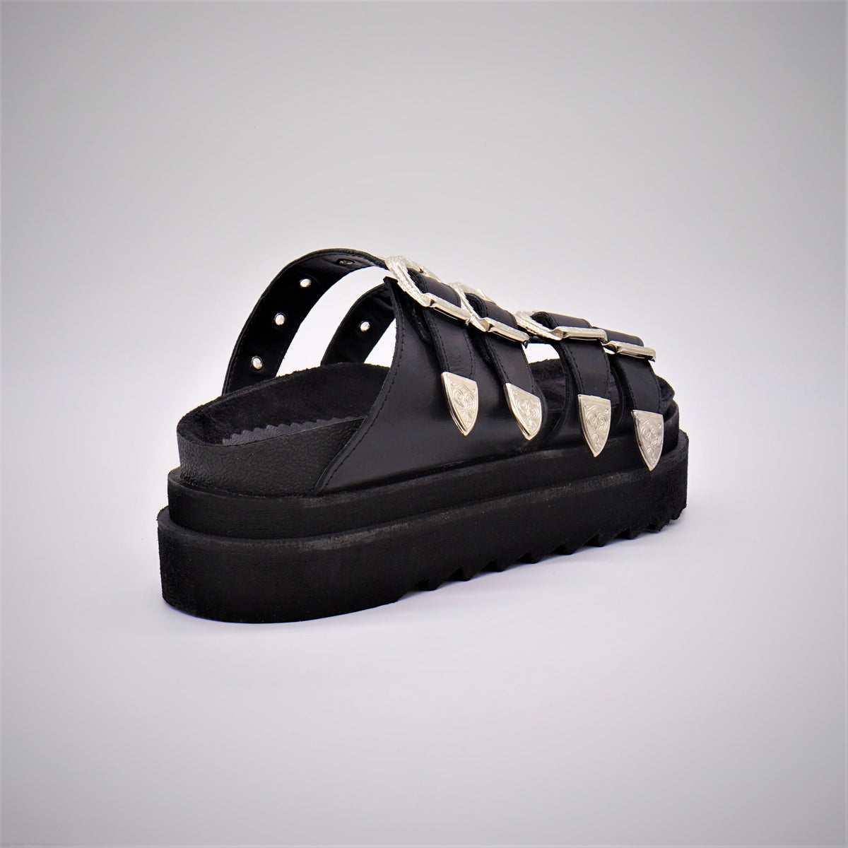 Woolf Black